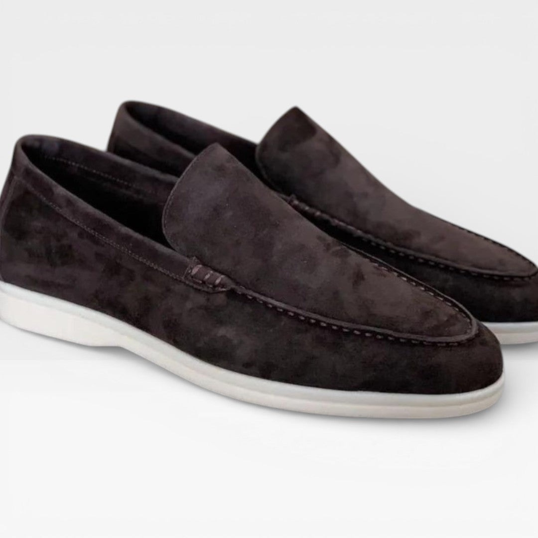 Álvaro – Mocasín Suede Classic