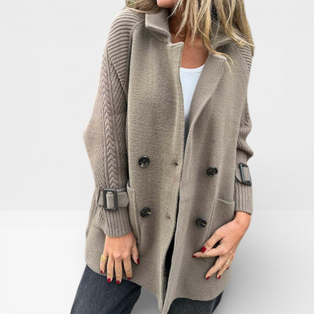 Martina – Chaqueta Knit Elegance