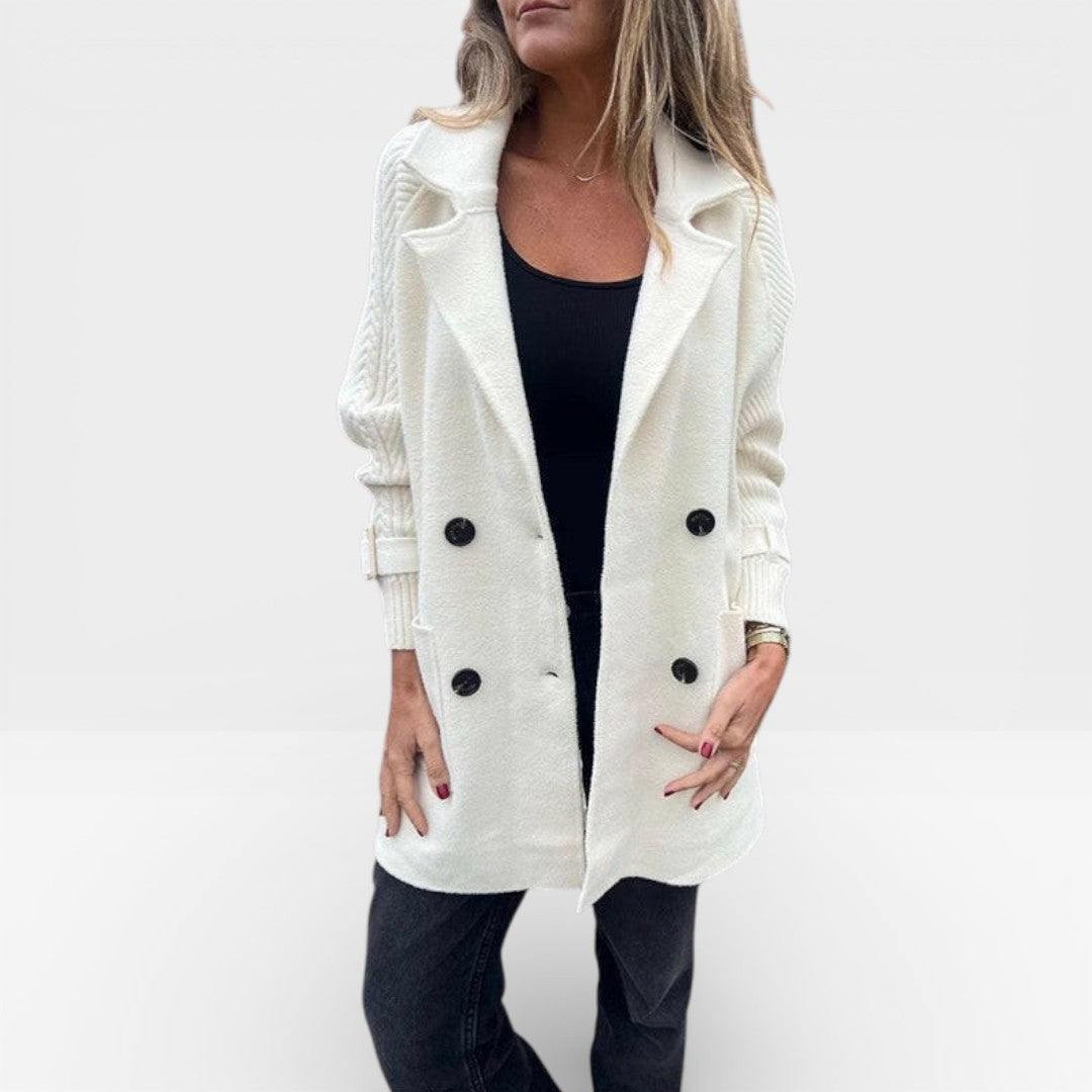 Martina – Chaqueta Knit Elegance