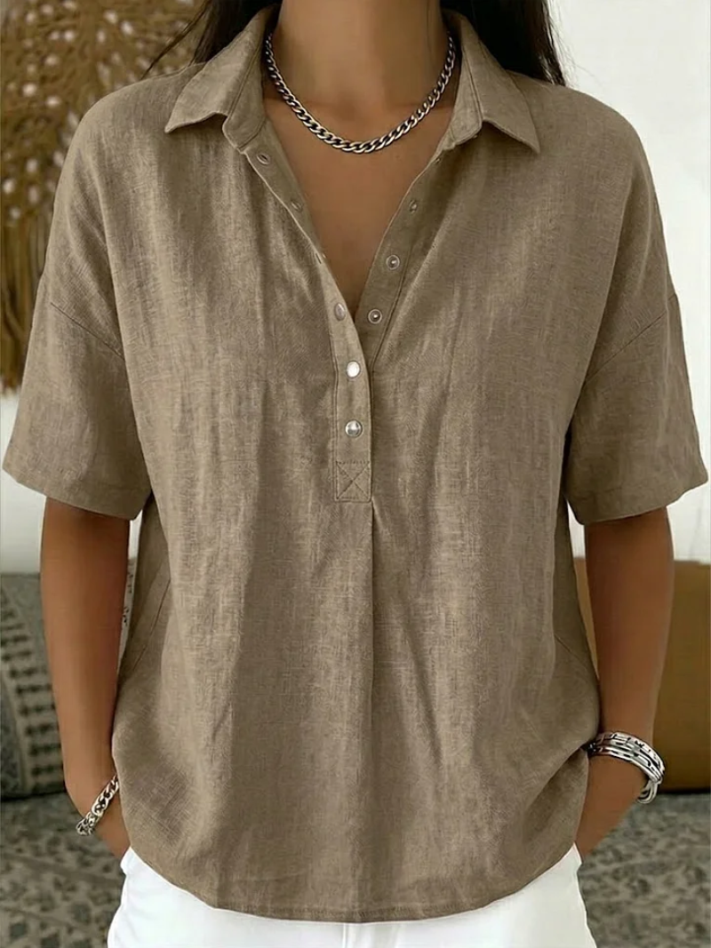 Valeria Moncler® - Blusa con Cuello y Detalle de Botones