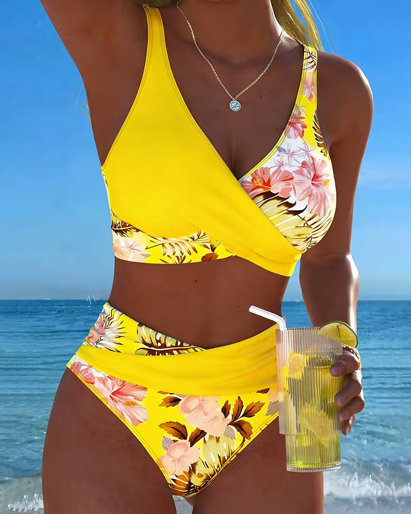 Valeria® | BIKINI FLORAL CON ABERTURA