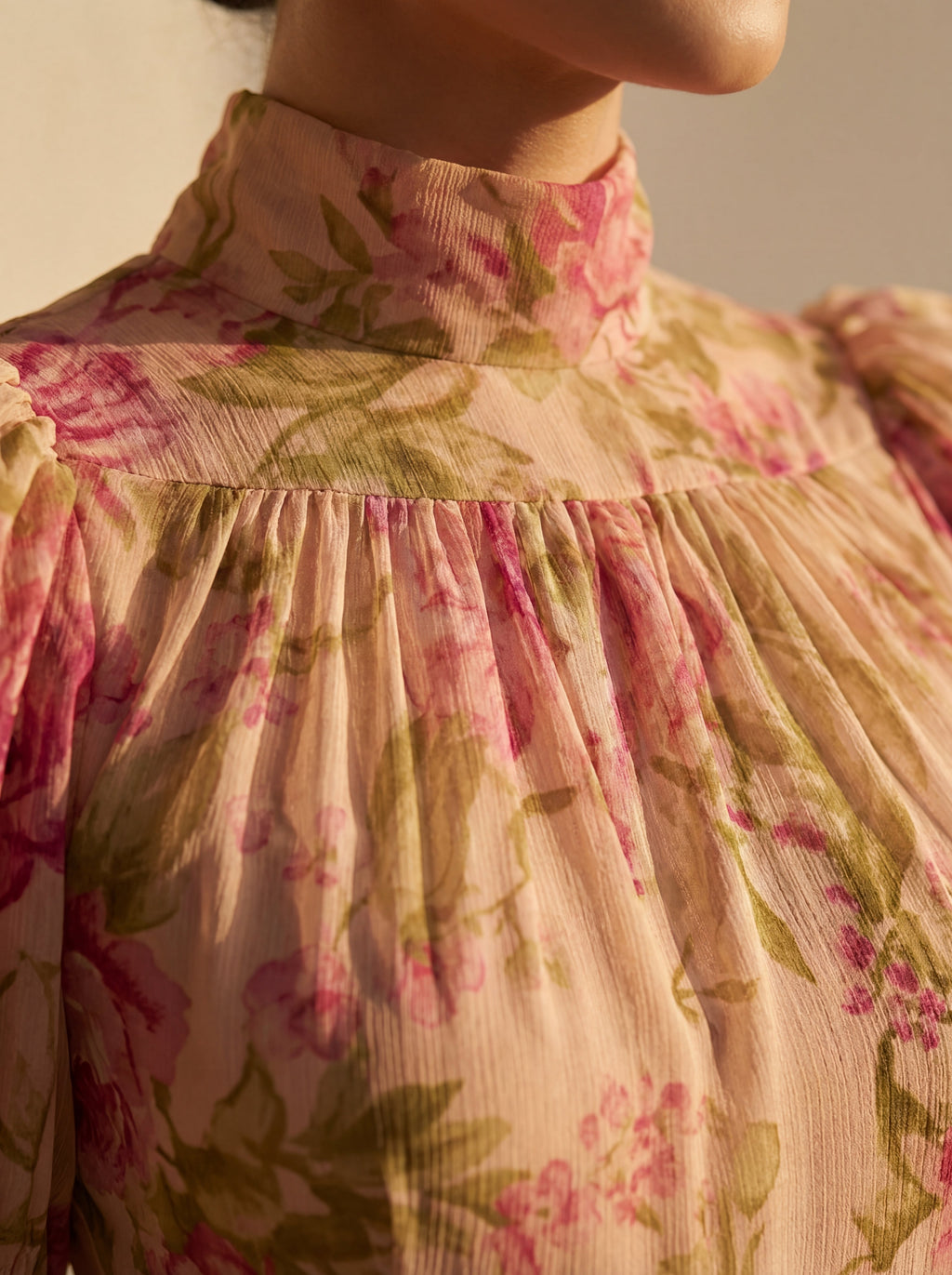 Valentina - Vestido Bordado de Inspiración Mediterránea