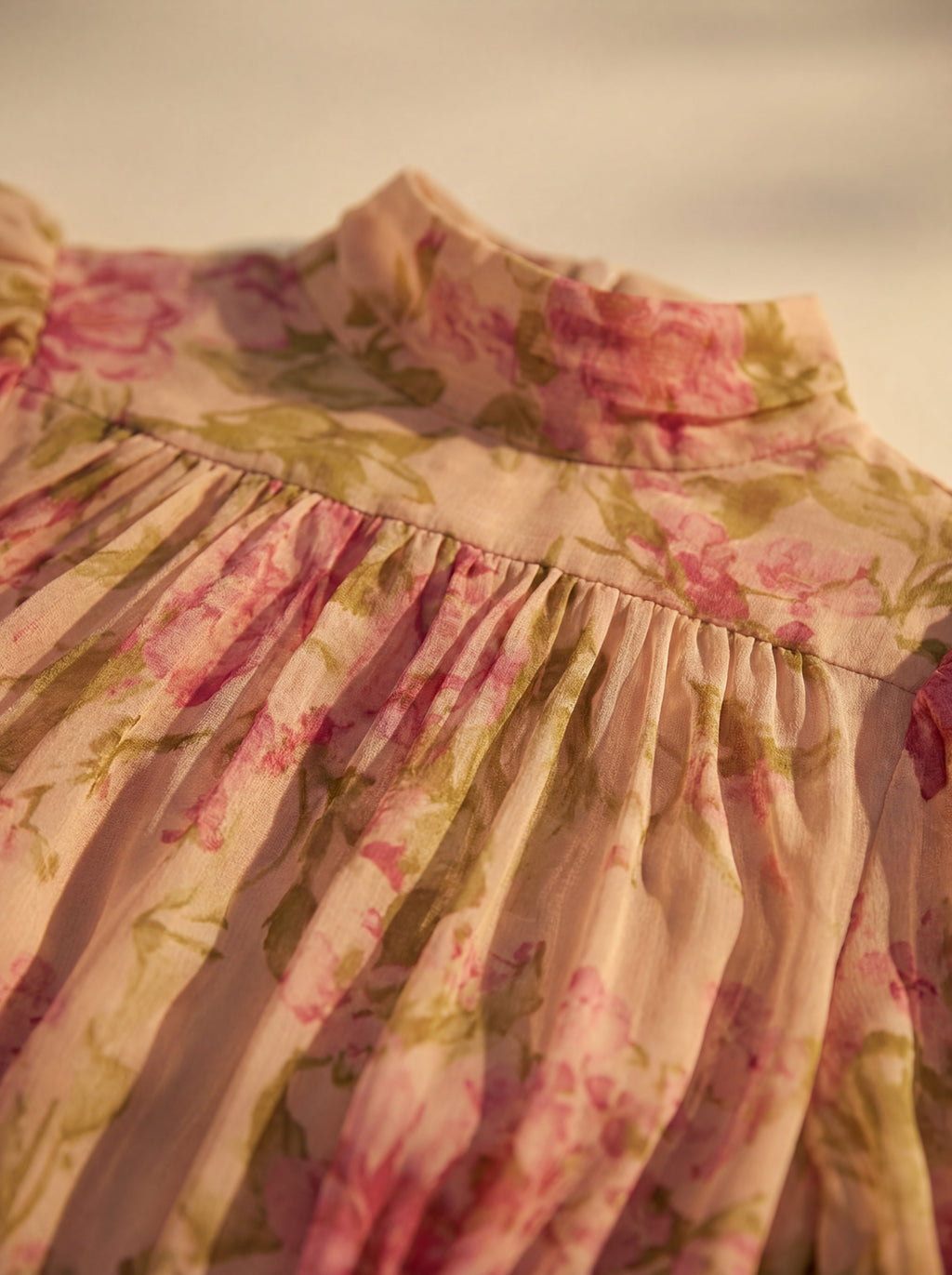Valentina - Vestido Bordado de Inspiración Mediterránea