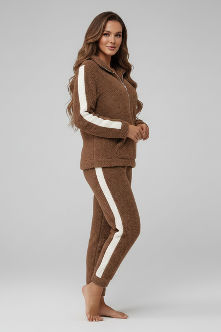 Amelia - Conjunto de pijama de mujer con media cremallera.