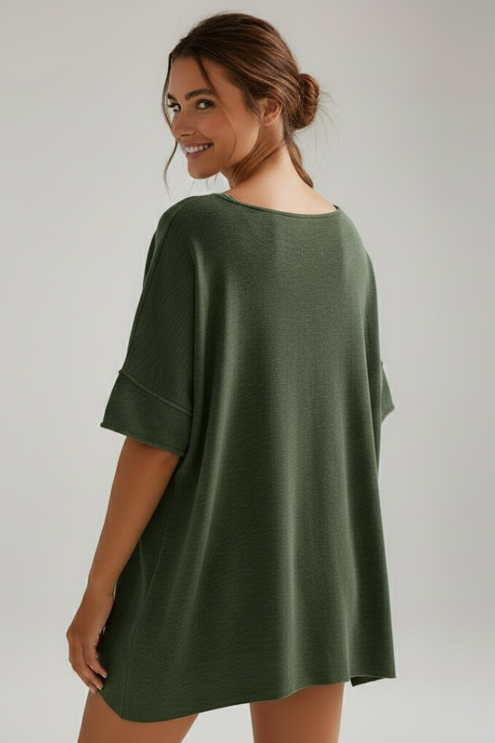 Teresa - Camiseta de mujer extragrande con cuello redondo y mangas cortas.