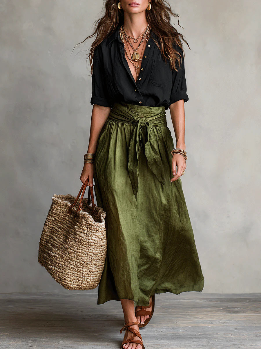 Vera | Conjunto de Dos Piezas con Top Negro y Falda Midi Verde Oliva