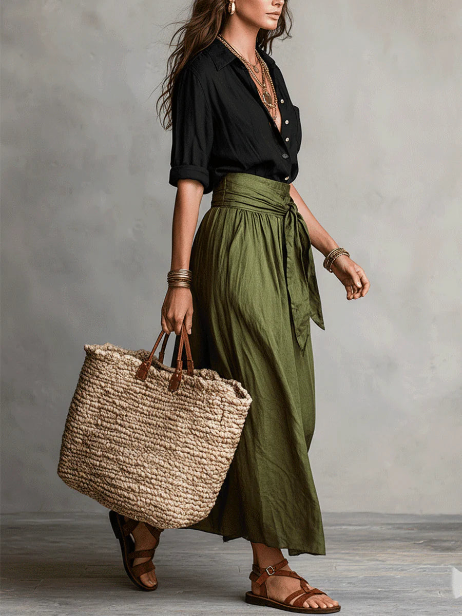 Vera | Conjunto de Dos Piezas con Top Negro y Falda Midi Verde Oliva