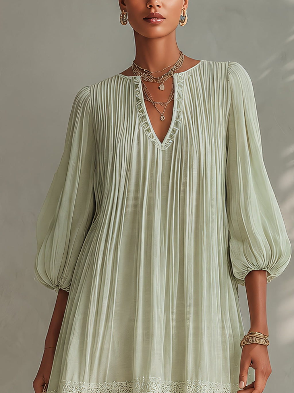 Aitana - Vestido Mini Verde Claro de Gasa Plisada con Mangas Farol y Detalles de Encaje Decorativo