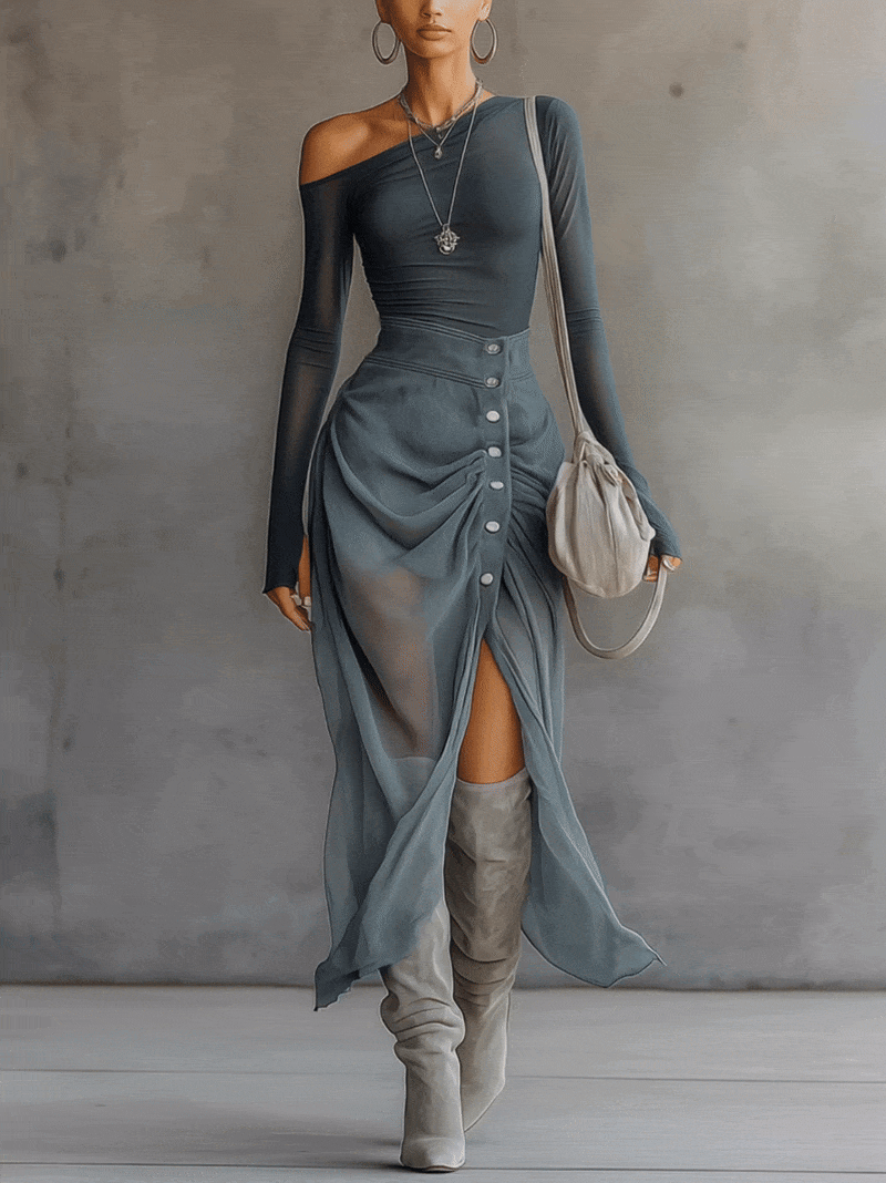 Carla - Vestido Maxi Azul de Punto Elástico y Gasa con Hombros Descubiertos y Bajo con Abertura
