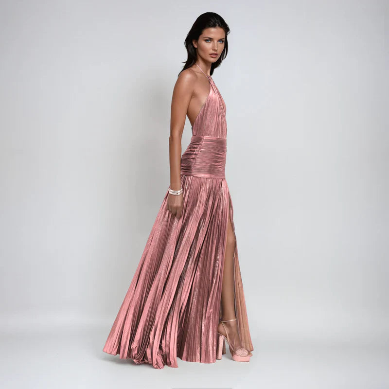 Dalia | Vestido Largo Satinado Con Escote Halter y Abertura Alta