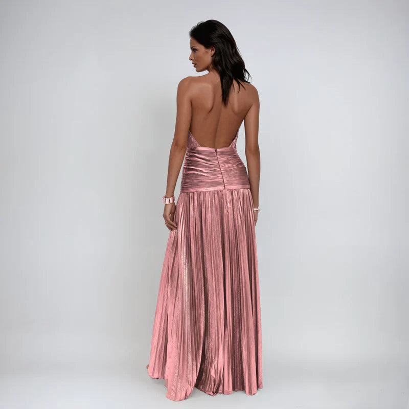 Dalia | Vestido Largo Satinado Con Escote Halter y Abertura Alta