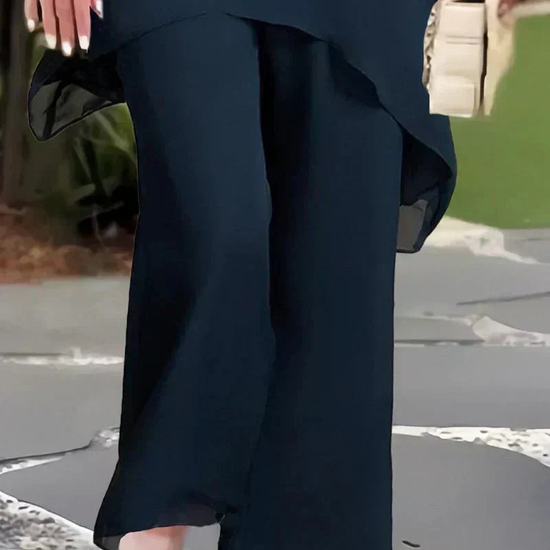 Encarna - Conjunto Top de Corte Irregular y Pantalones de Pierna Ancha.
